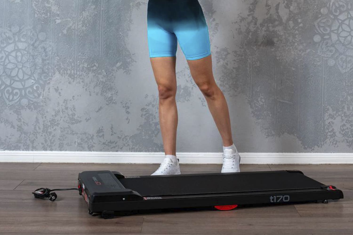 CARBON FITNESS T170: обзор беговой дорожки для ходьбы и легкого бега