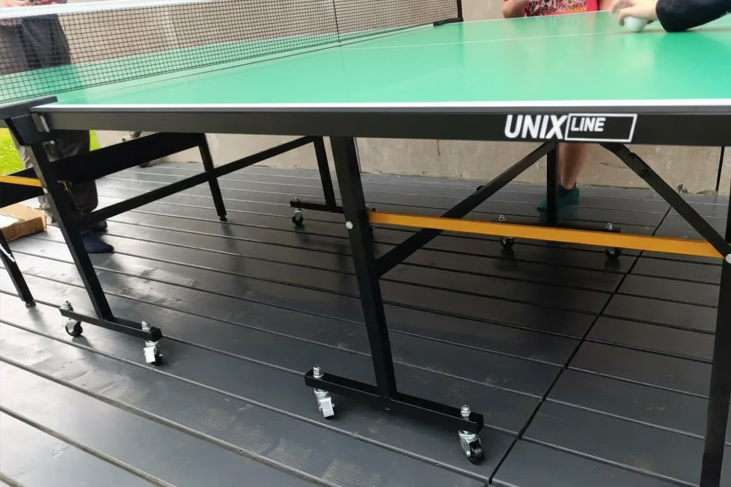 Теннисный стол UNIX Line Compact 18 мм MDF: идеальное решение для дома и офиса с режимом одиночной игры