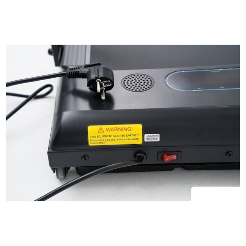 Электрическая беговая дорожка Calviano Slim Black