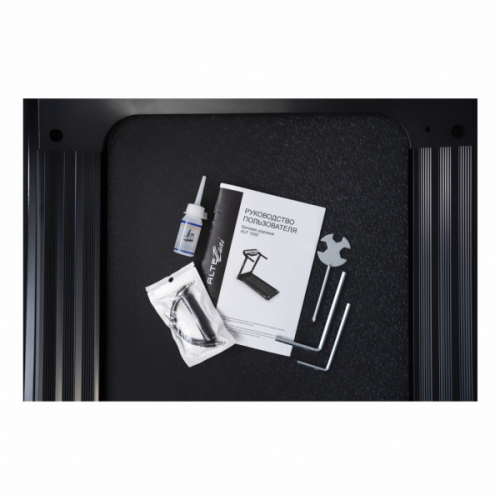 Беговая дорожка Altezani ALF 1500