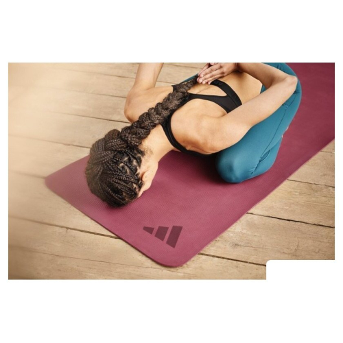 Коврик Adidas ADYG-10300MR-NL (бордовый)