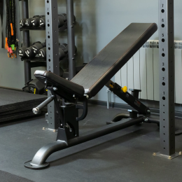 Универсальная регулируемая скамья профессиональная BRONZE GYM BR-1004