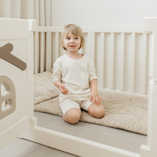 Большой детский игровой манеж UNIX Kids Classic Tree House / Классик домик на дереве 130 x 130 см бежевый