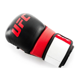 UFC PRO Перчатки для спарринга черные S/M