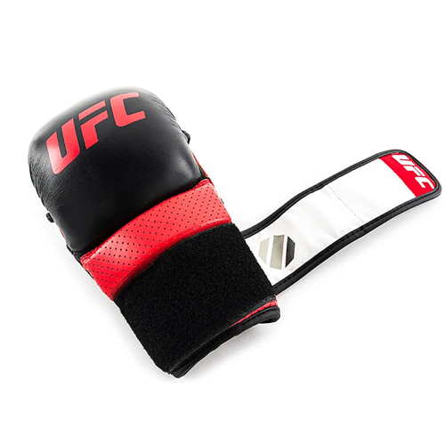 UFC PRO Перчатки для спарринга черные S/M