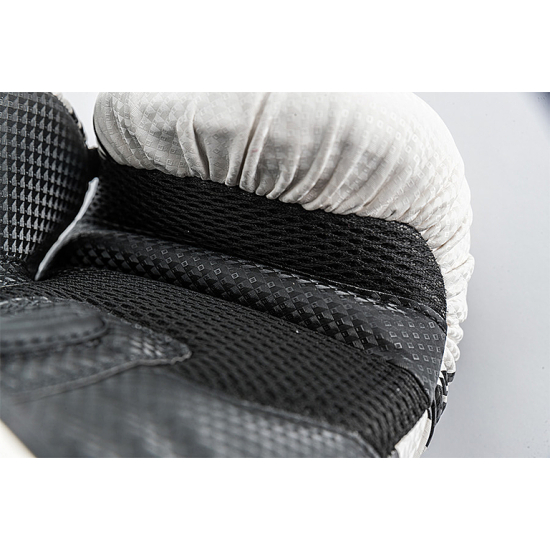 UFC PRO Performance Rush 12 Oz - белые