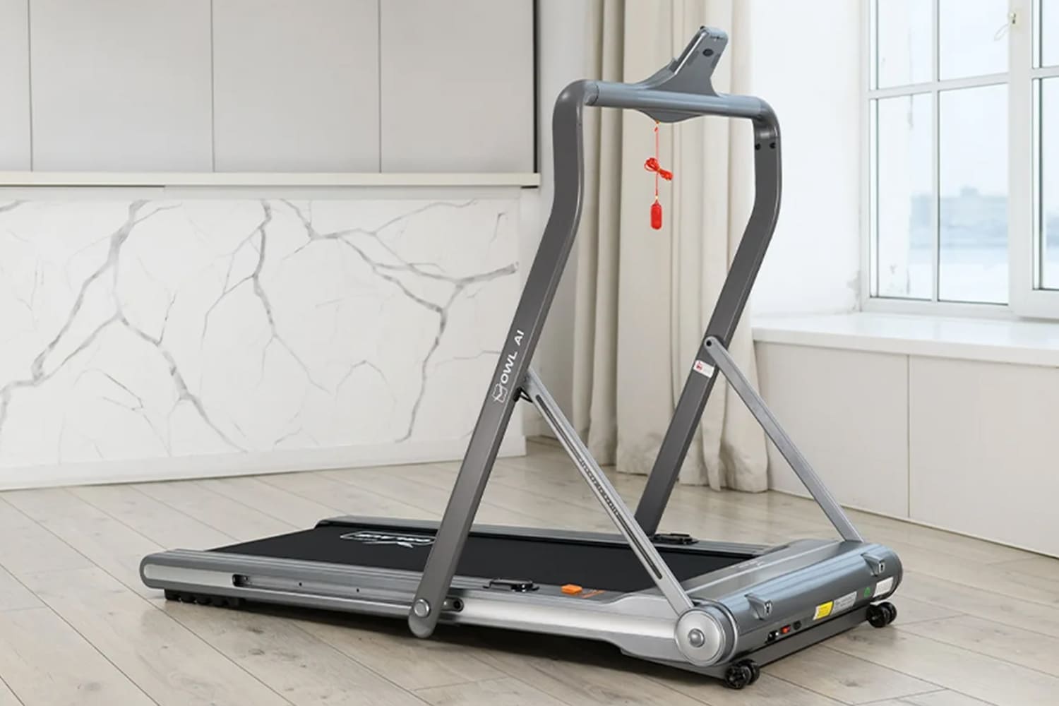 Видеообзор беговой дорожки Orlauf Owl: компактное полотно 45х123 см, скорость 1–12 км/ч, без встроенных программ